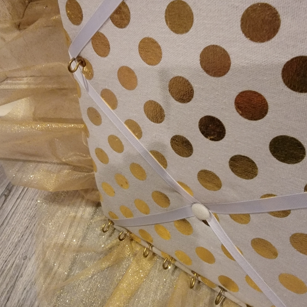 Gold Polka Dot Hair Bow or Jewelry Board - Picture 15 of 16